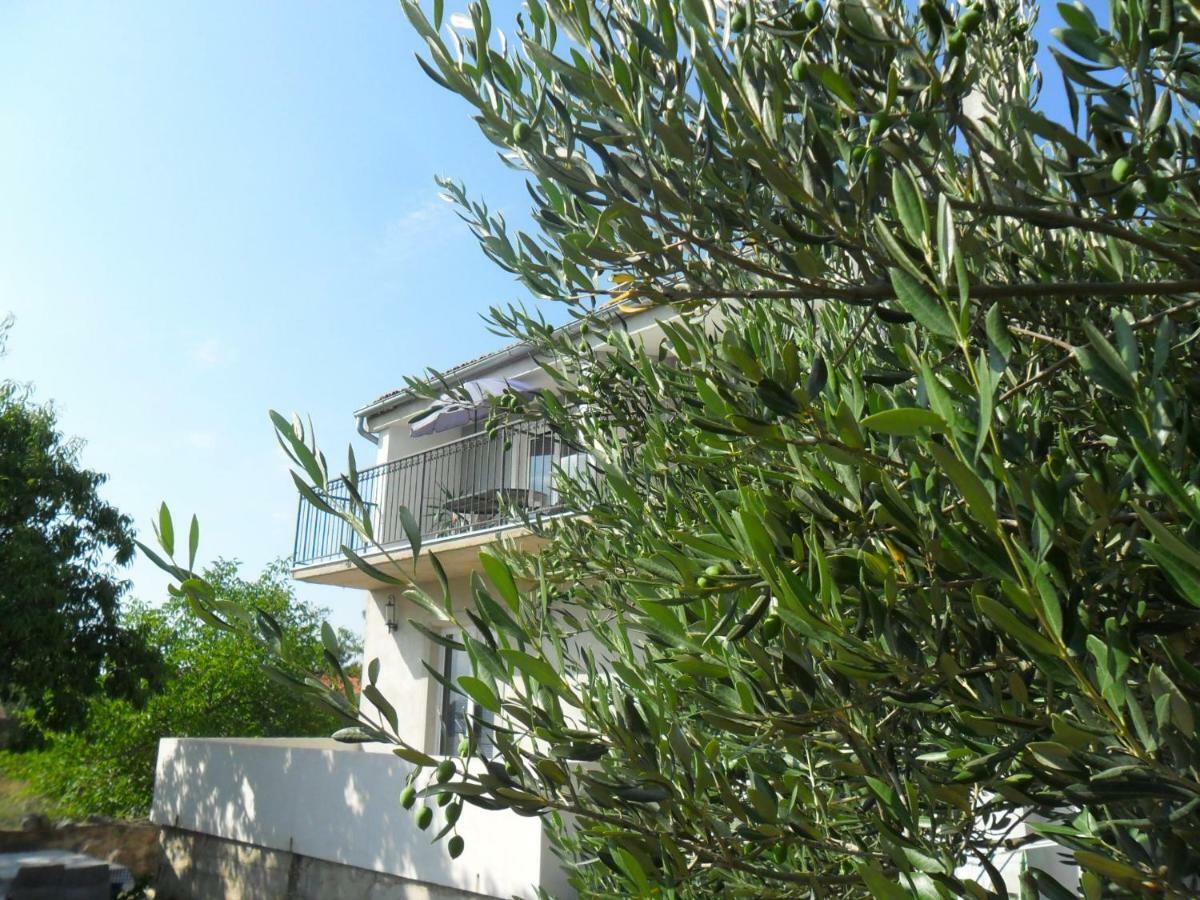 Ogreca Apartment
